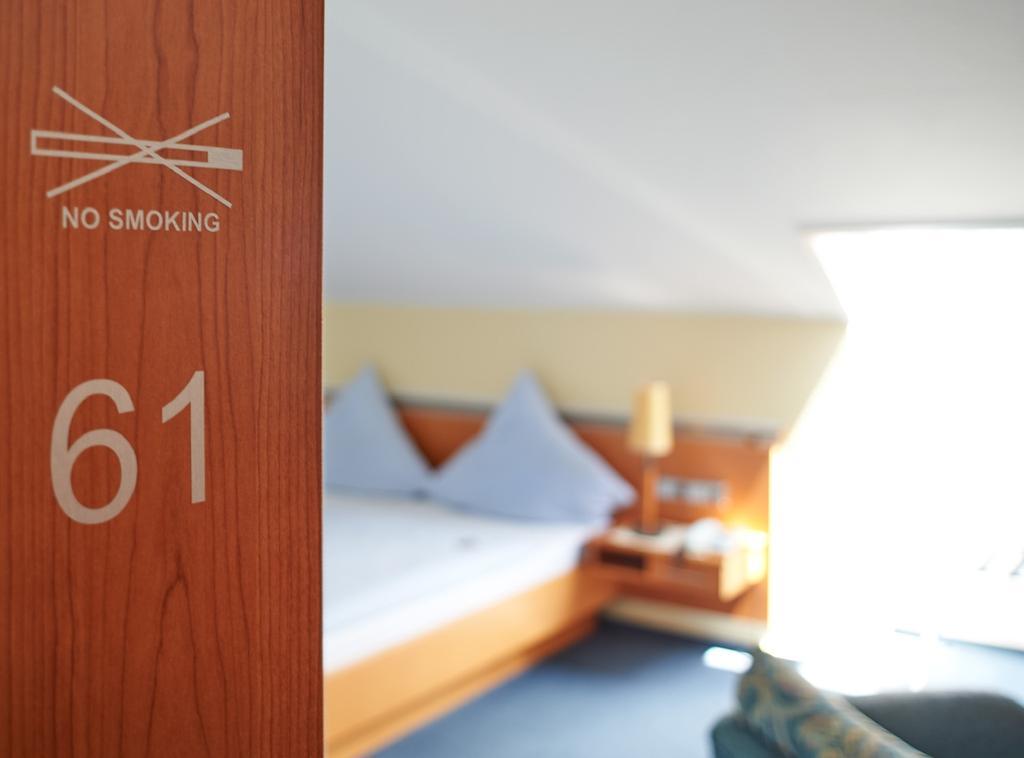 Hotel Muenster Emmelshausen Bilik gambar